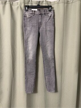 Neuw Grey Skinny Jeans - Washed Slim Style